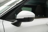 Thumbnail of 2025 White Diamond With Black Roof Mitsubishi Outlander