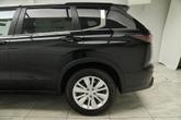 Thumbnail of 2025 Labrador Black Pearl Mitsubishi Outlander
