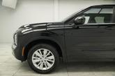Thumbnail of 2025 Labrador Black Pearl Mitsubishi Outlander