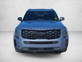 Thumbnail of 2022 Everlasting Silver Kia Telluride