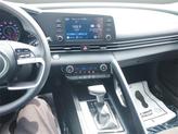 Thumbnail of 2022 Shimmering Silver Pearl Hyundai ELANTRA