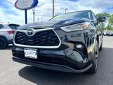 Thumbnail of 2023 Midnight Black Metallic Toyota Highlander