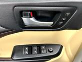 Thumbnail of 2018 Blizzard Pearl Toyota Highlander