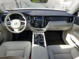 Thumbnail of 2025 Crystal White Metallic Volvo XC60