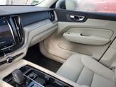 Thumbnail of 2025 Crystal White Metallic Volvo XC60