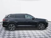 Thumbnail of 2025 Deep Black Volkswagen Atlas