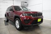 Thumbnail of 2025 Velvet Red Pearlcoat Jeep Grand Cherokee