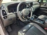 Thumbnail of 2021 Glacial White Pearl Kia Sorento