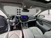 Thumbnail of 2024 Celestial Silver Metallic Toyota Highlander Hybrid