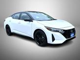 Thumbnail of 2025 Aspen White Tricoat/Super Black Nissan Sentra