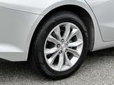 Thumbnail of 2022 Silver Ice Metallic Chevrolet Malibu