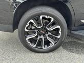 Thumbnail of 2022 Onyx Black GMC Yukon