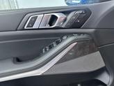 Thumbnail of 2026 Gray Metallic BMW X7