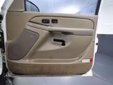 Thumbnail of 2004 Summit White Chevrolet Suburban
