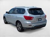 Thumbnail of 2019 Brilliant Silver Metallic Nissan Pathfinder