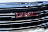Thumbnail of 2023 Summit White GMC Acadia