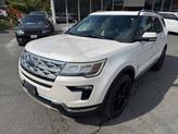 Photo of 2018 White Platinum Metallic Tri-Coat Ford Explorer