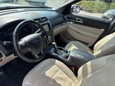 Thumbnail of 2018 White Platinum Metallic Tri-Coat Ford Explorer