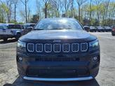 Thumbnail of 2025 Diamond Black Crystal Pearlcoat Jeep Compass