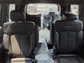 Thumbnail of 2025 Diamond Black Crystal Pearlcoat Jeep Grand Cherokee L
