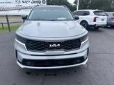 Thumbnail of 2022 Wolf Gray Kia Sorento