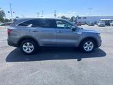 Thumbnail of 2021 Everlasting Silver Kia Sorento