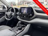 Thumbnail of 2021 Blizzard Pearl Toyota Highlander