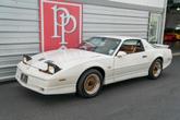 Thumbnail of 1990 White Pontiac Firebird