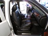 Thumbnail of 2013 White Diamond Tricoat Chevrolet Suburban
