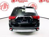 Thumbnail of 2019 Black Mitsubishi Outlander