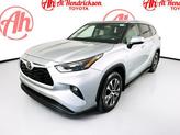 Thumbnail of 2023 Celestial Silver Toyota Highlander
