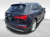 Thumbnail of 2020 Moonlight Blue Metallic Audi Q5