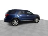 Thumbnail of 2016 Blue Ford Explorer