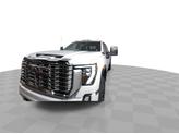 Thumbnail of 2025 Summit White GMC Sierra 2500