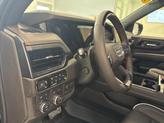 Thumbnail of 2025 Onyx Black GMC Yukon XL