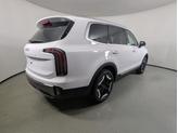 Thumbnail of 2025 Glacial White Pearl Kia Telluride