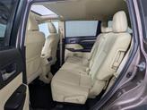 Thumbnail of 2017 Toasted Walnut Pearl Toyota Highlander