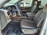 Thumbnail of 2025 White Frost Tricoat GMC Yukon