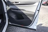 Thumbnail of 2024 Opal White Pearl Effect Volkswagen Atlas Cross Sport