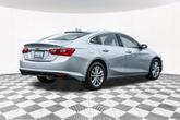 Thumbnail of 2018 Silver Ice Metallic Chevrolet Malibu