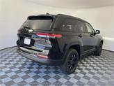 Thumbnail of 2025 Diamond Black Jeep Grand Cherokee