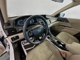 Thumbnail of 2017 White Orchid Pearl Honda Accord