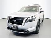 Thumbnail of 2025 Brilliant Silver Metallic Nissan Pathfinder