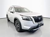 Photo of 2025 Brilliant Silver Metallic Nissan Pathfinder