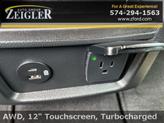 Thumbnail of 2022 Carbonized Gray Metallic Ford Edge