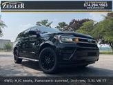 Thumbnail of 2022 Agate Black Metallic Ford Expedition