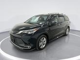 Photo of 2023 Midnight Black Metallic Toyota Sienna