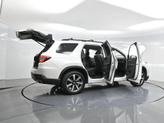 Thumbnail of 2024 Platinum White Pearl Honda Pilot
