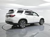 Thumbnail of 2024 Platinum White Pearl Honda Pilot