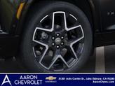 Thumbnail of 2026 Mosaic Black Metallic Chevrolet Traverse